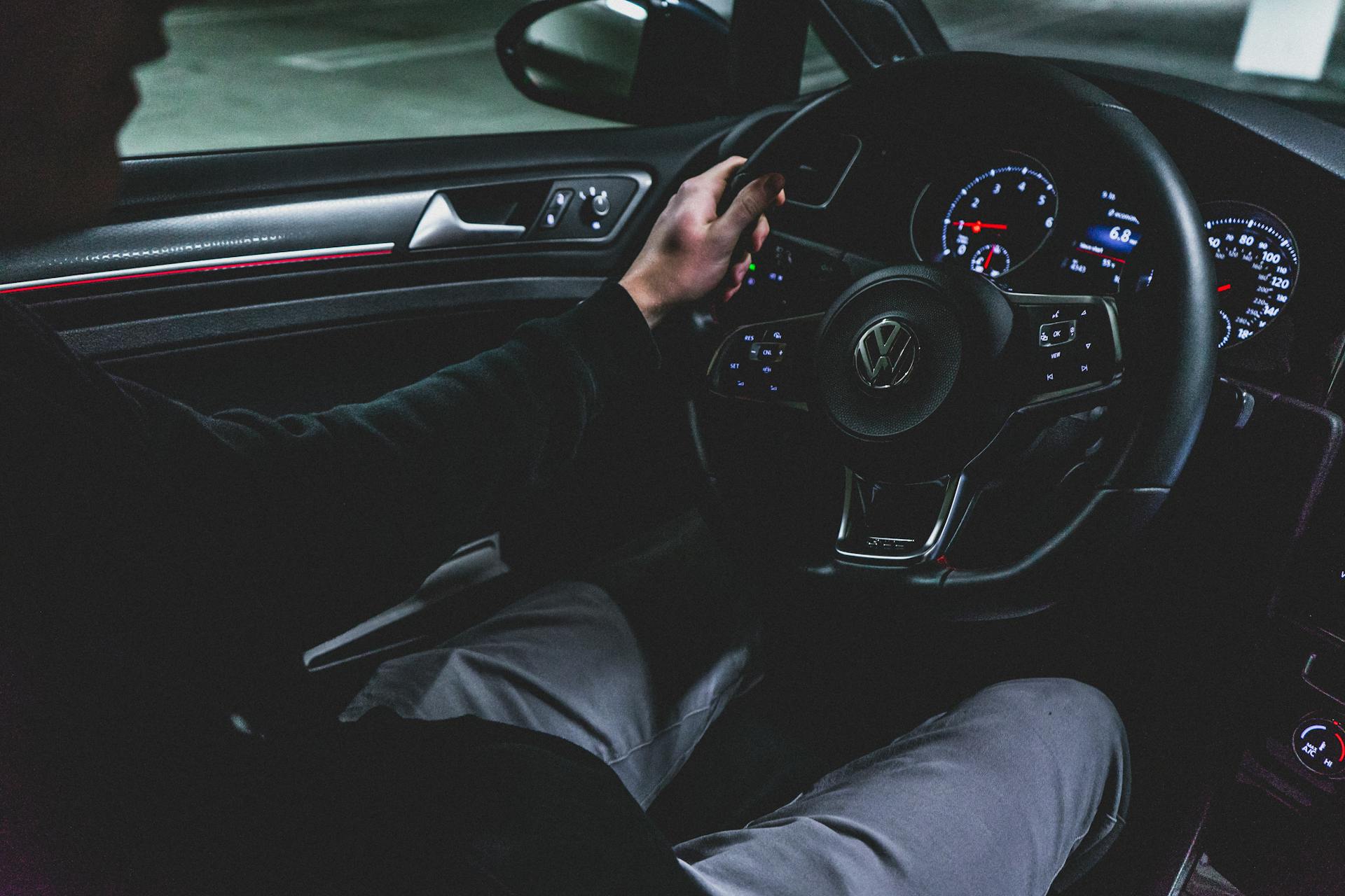 Where Should Your Hands Be on the Steering Wheel?