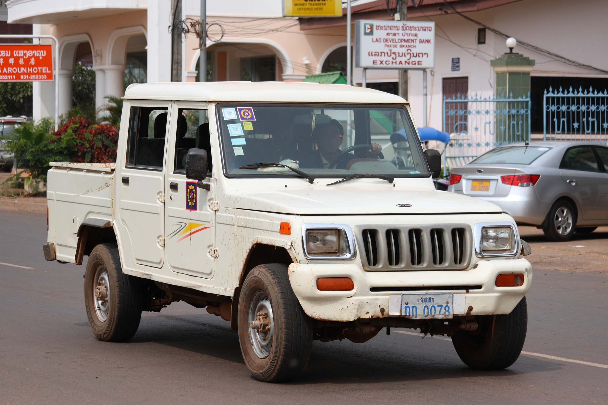 Mahindra Bolero Price and Performance: Why It's a Top Choice for Sri Lanka