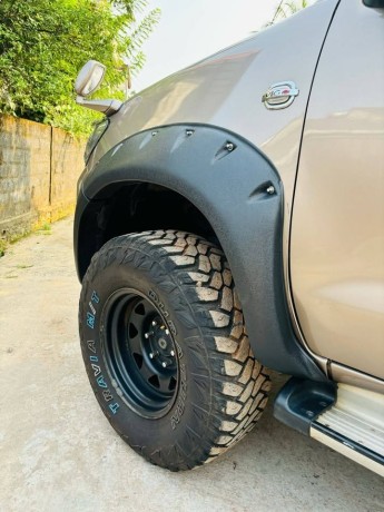 toyota-hilux-vigo-g-grade-1kd-big-8