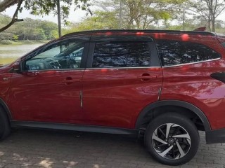 2018-toyota-rush-7-seater