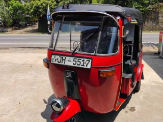 h-2-strock-three-wheeler