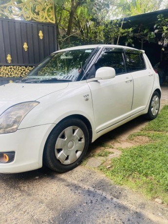 suzuki-swift-japan-car-big-2