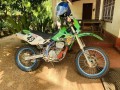 kawasaki-klx250cc-small-3