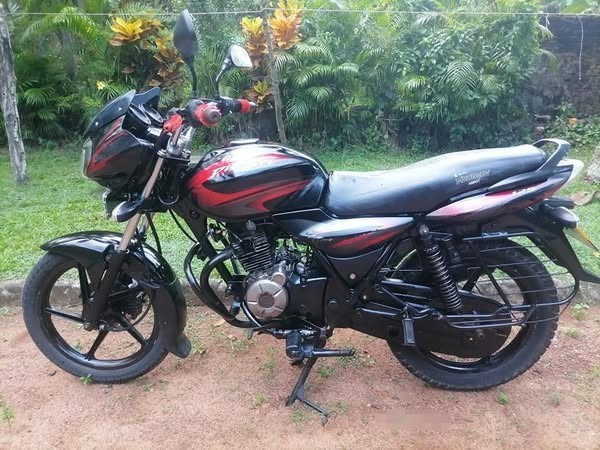 bajaj-discover-125-big-0