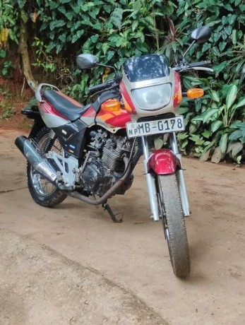 hero-honda-cbz-150cc-big-2