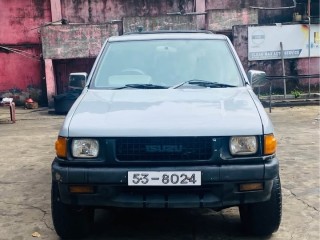 isuzu-tfs-54-4wd