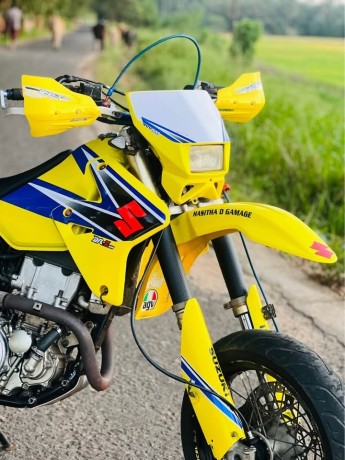 suzuki-drz400cc-big-6