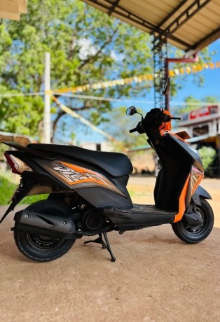 honda-dio-2018-big-4