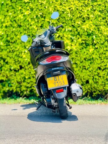 suzuki-burgman-street-125cc-big-4