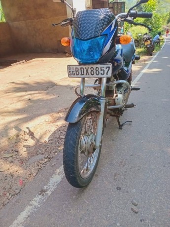 bajaj-ct-100-big-0