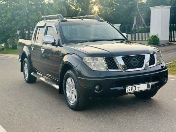 nissan-navara-big-2