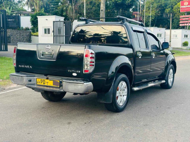 nissan-navara-big-3