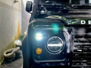 land-rover-defender-110