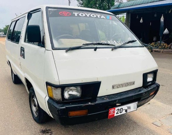 toyota-kr26-big-1