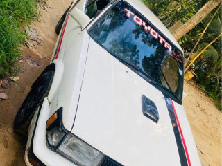 toyota-corolla-ee80