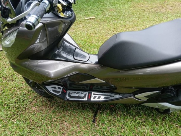 honda-pcx-150-big-3