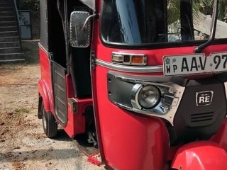 bajaj-re