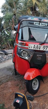 bajaj-re-big-1