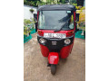 bajaj-re-4stroke-small-8