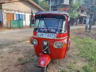 bajaj-re