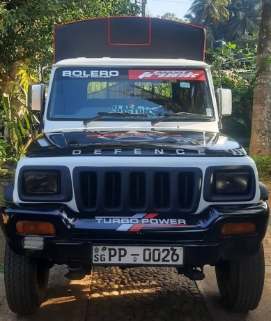 mahindra-bolero-big-0