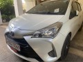 vitz-car-small-3