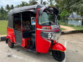 bajaj-re-4-stroke-small-0