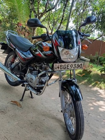 bajaj-ct-100-big-4