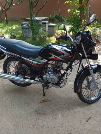 bajaj-ct-100-big-1