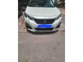 peugeot-5008-small-0