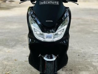 honda-pcx-125-2018