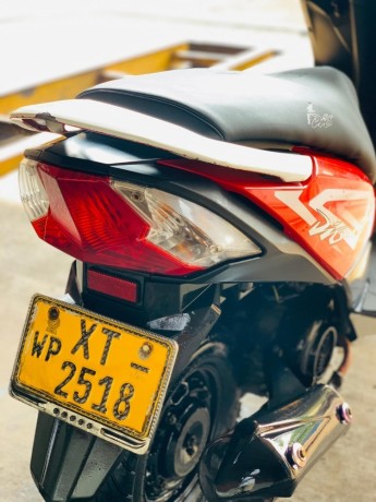 honda-dio-2012-big-4