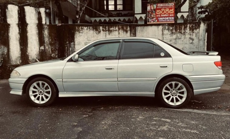 toyota-carina-gt-big-2