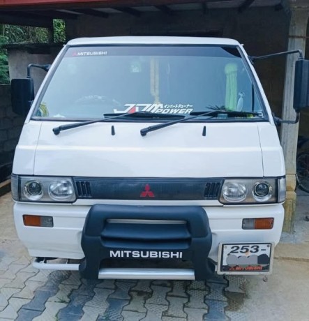 mitsubishi-po5-v-big-0