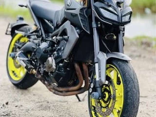 yamaha-mt09-2018