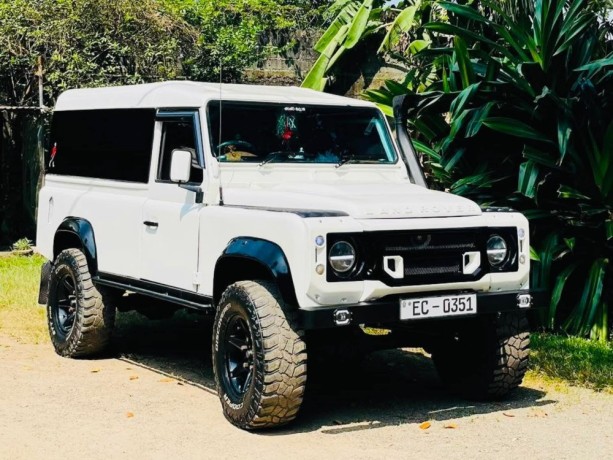 landrover-defender-big-2