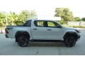 toyota-hilux-rocco-small-1