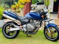 honda-hornet-250-2003-small-4