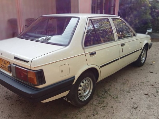 nissan-sunny-b11-big-1