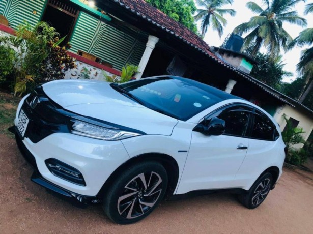 honda-vezel-big-3