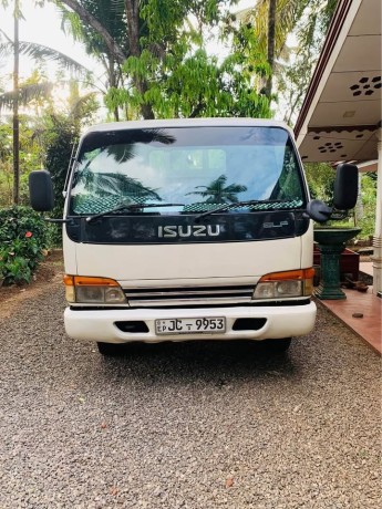 isuzu-elf-350-big-1