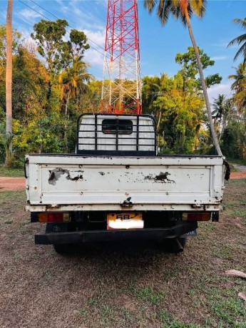 toyota-dyana-lorry-big-2