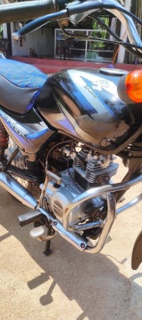 bajaj-ct-100-big-6