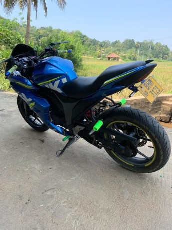 suzuki-gixxer-150-big-6