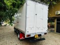 isuzu-elf-full-body-small-3