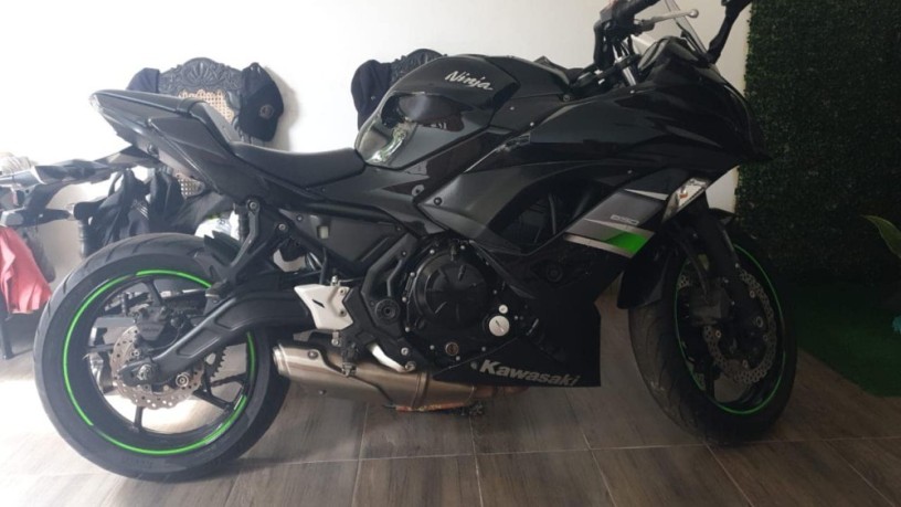 kawasaki-ninja-650-2019-big-9