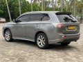 mitsubishi-outlander-phev-small-1