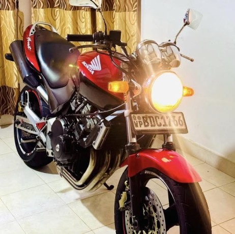 honda-hornet-250-2015-big-0